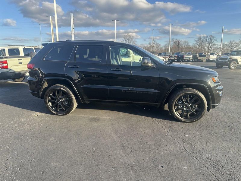 2022 Jeep Grand Cherokee WK Laredo XImage 4