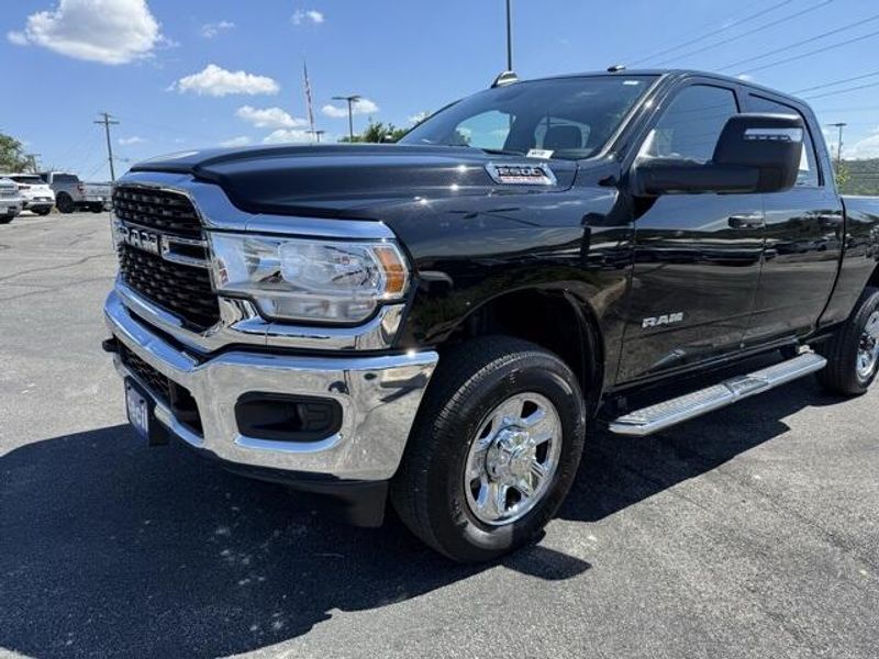 2024 Ram 2500 Big Horn photo 2