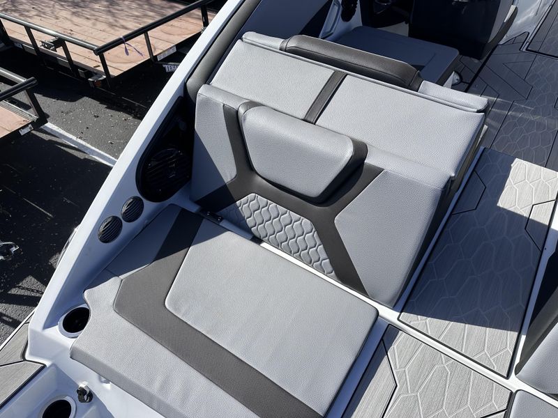 NEW 2026 YAMAHA 222XD Image 22