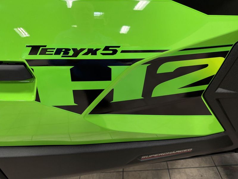 New 2026 Kawasaki TERYX5 H2 DELUXE ES Image 32