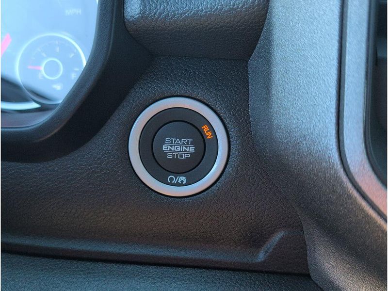 2025 RAM 1500 Warlock Crew Cab 4x4 5