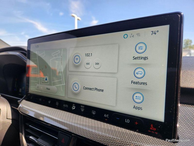 2024 Ford Escape ST-Line photo 36