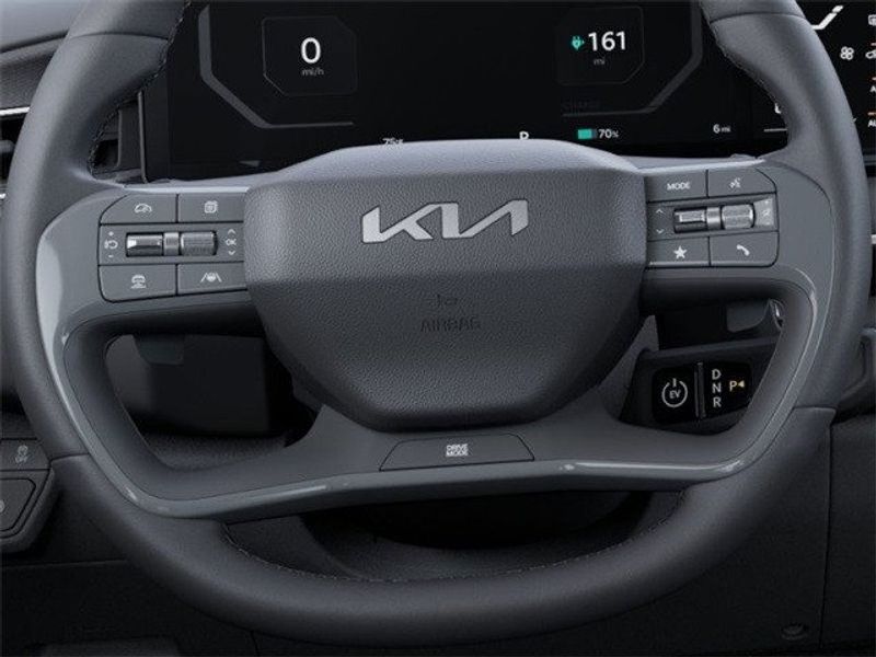 2024 Kia EV9 LightImage 22