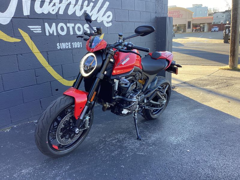 2025 Ducati MONSTER 937 