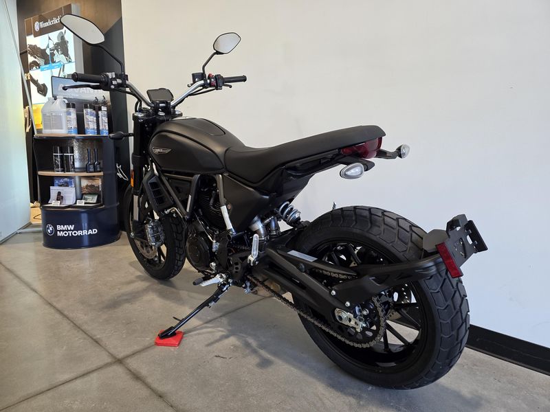 New 2025 Ducati Scrambler Icon Dark 