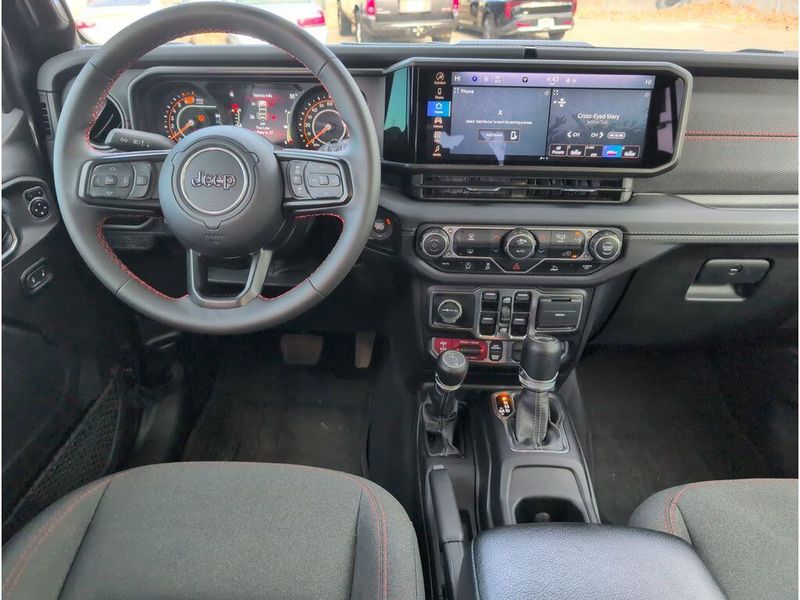 Used 2024 Jeep Wrangler RubiconImage 36