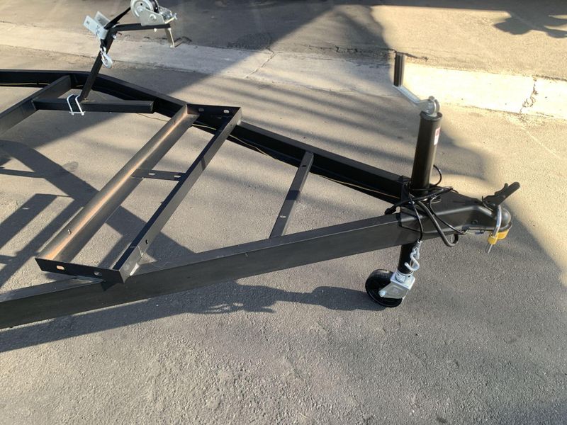 New 2025 Zieman J-2B Image 17