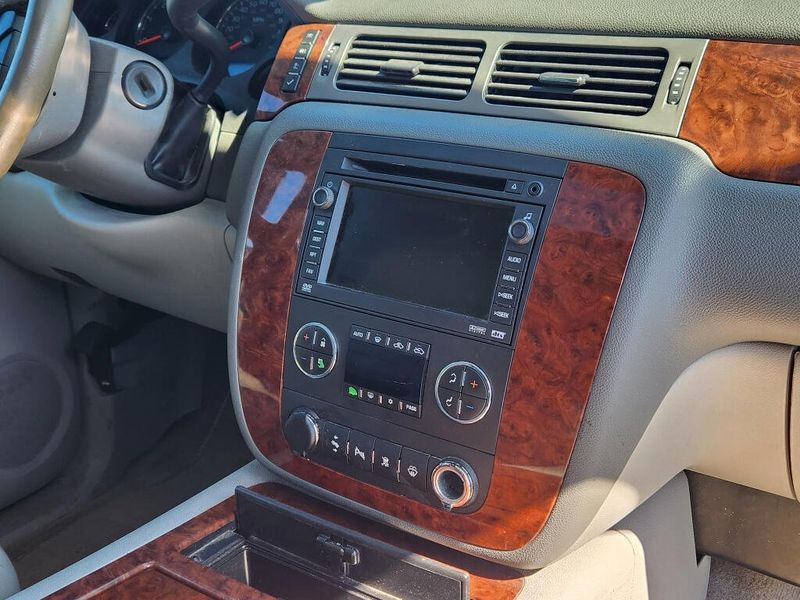 Used 2008 Chevrolet Avalanche 1500 LTZ