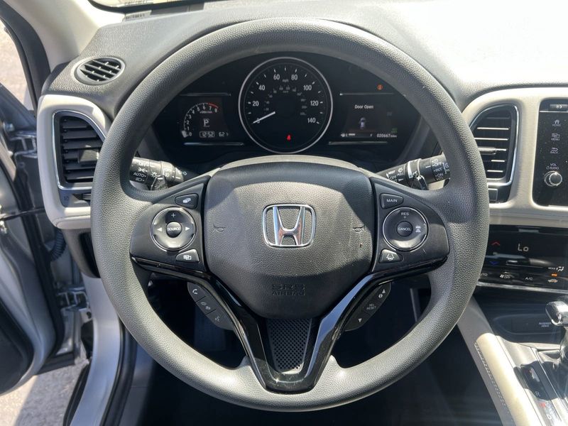 2021 Honda HR-V EXImage 9