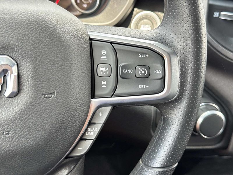 New 2026 RAM 1500 Tradesman Crew Cab 4x2 5'7' Box