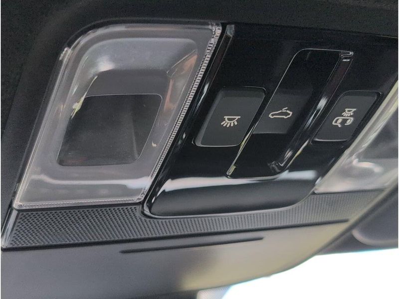 Used 2023 Kia Forte GTImage 28