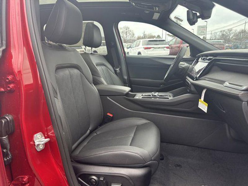 New 2026 Jeep Cherokee Overland 4x4Image 20