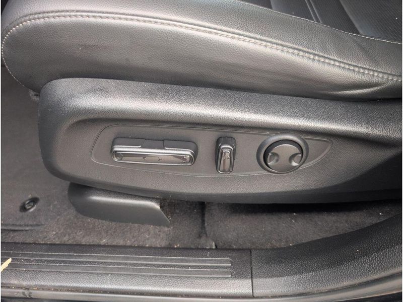 Used 2023 Honda CR-V EX-LImage 11