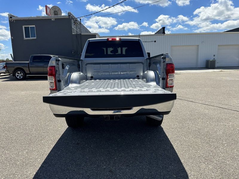 2023 RAM 3500 Tradesman Crew Cab 4x4 6