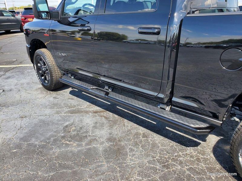 New 2026 RAM 2500 Laramie Crew Cab 4x4 6'4' Box