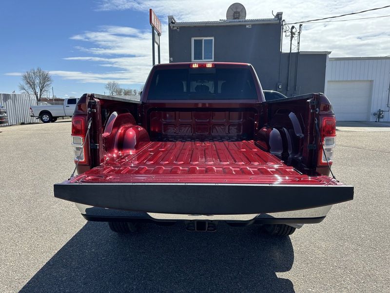 2024 RAM 2500 Tradesman Crew Cab 4x4 6