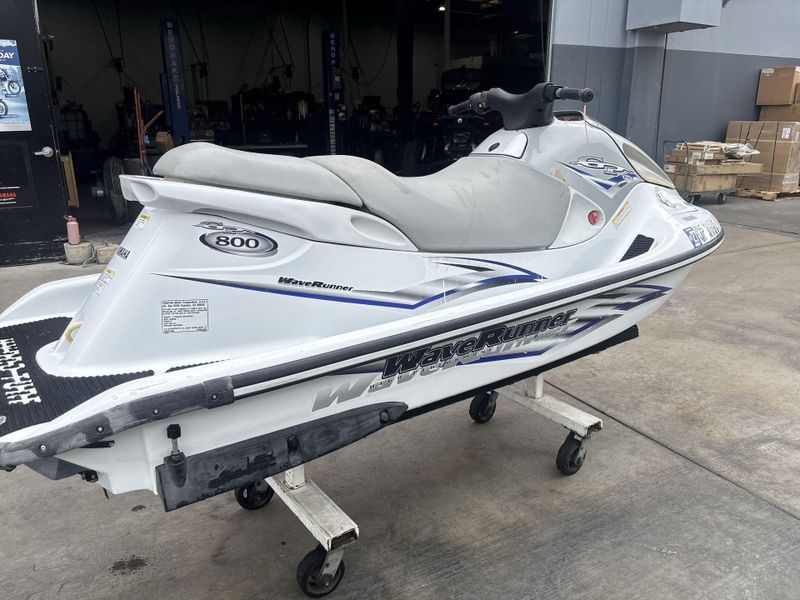 Used 2000 Yamaha GP 800 Image 12