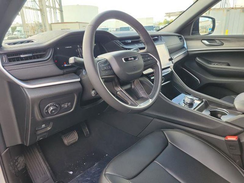 New 2026 Jeep Grand Cherokee Limited 4x4