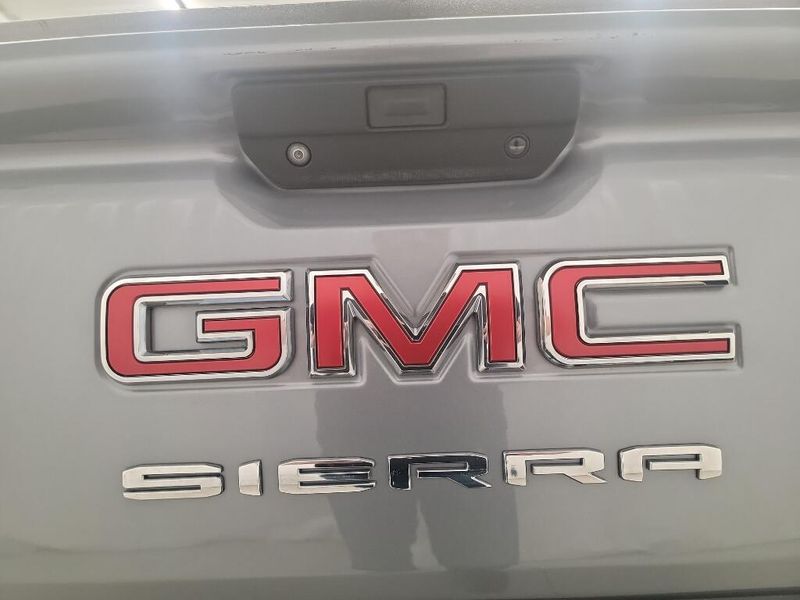 2019 Gmc Sierra 1500 SLE photo 10