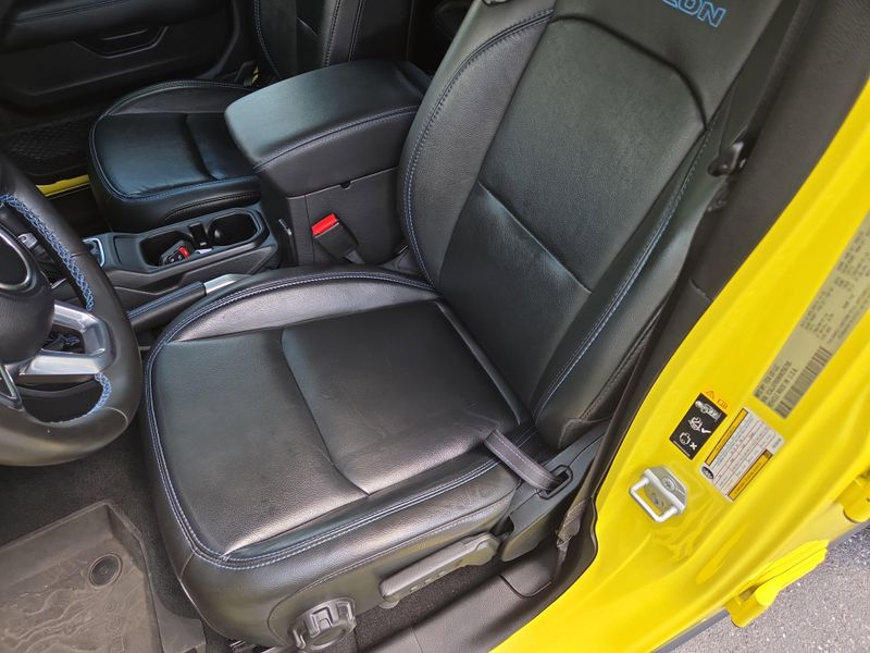 2022 Jeep Wrangler 4xe Unlimited Rubicon photo 13