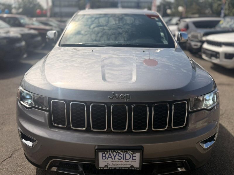 2021 Jeep Grand Cherokee Limited photo 9