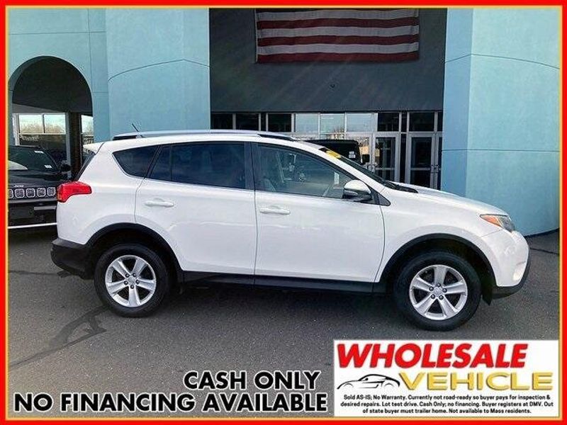 2013 Toyota RAV4 XLEImage 2