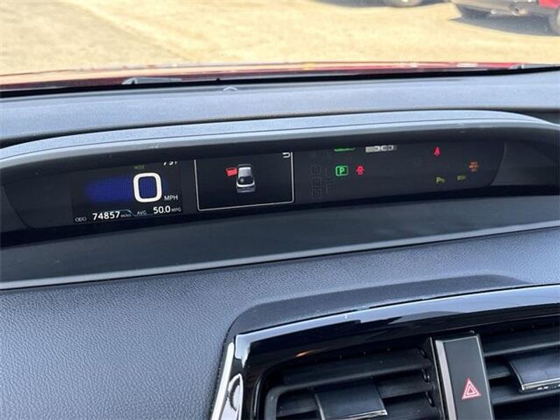 2019 Toyota Prius LImage 29