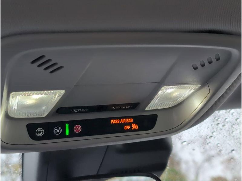 Used 2023 Chevrolet Malibu LTImage 28