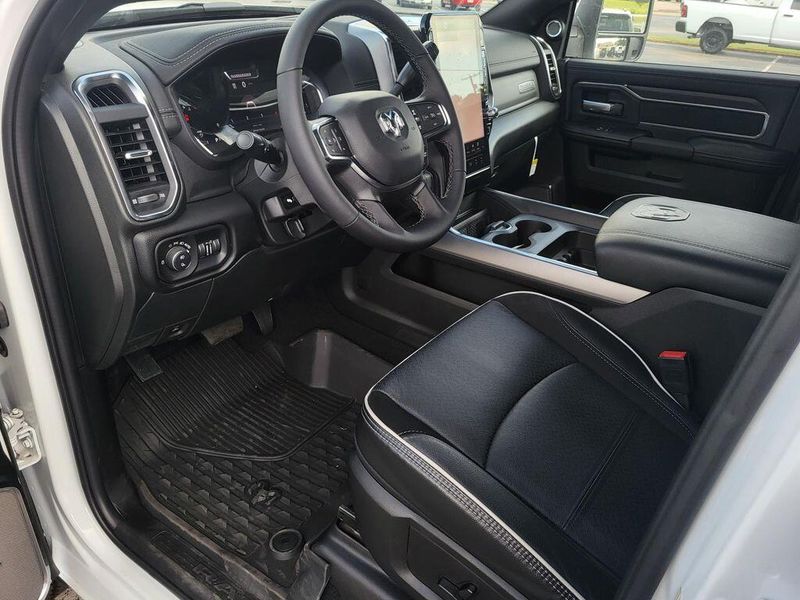 2025 RAM 2500 Laramie Mega Cab 4x4 6