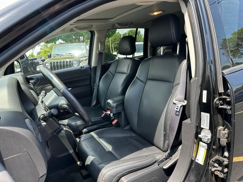 2017 Jeep Compass High AltitudeImage 17
