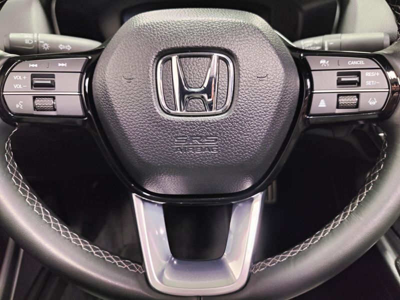 Used 2025 Honda Civic Sedan Hybrid Sport Touring w/SunroofImage 27