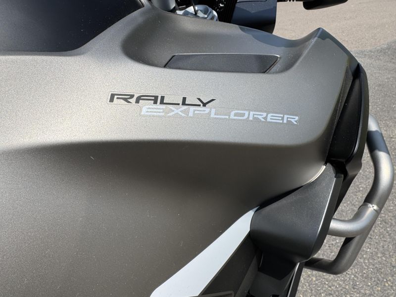2025 Triumph Tiger 1200 Rally Explorer - MATTE SANDSTORM 
