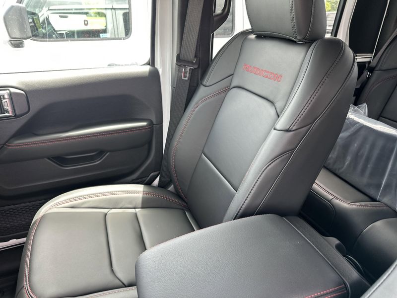 New 2025 Jeep Gladiator Rubicon X 4x4Image 27