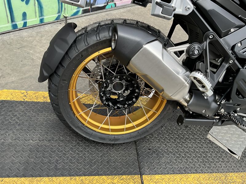 New 2026 BMW R 1300 GS Image 13