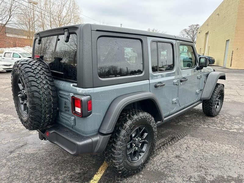2025 Jeep Wrangler 4-door WillysImage 8