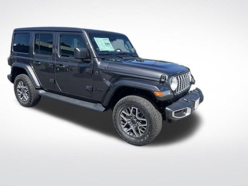 2025 Jeep Wrangler Sahara2025 Jeep Wrangler 4-door Sahara