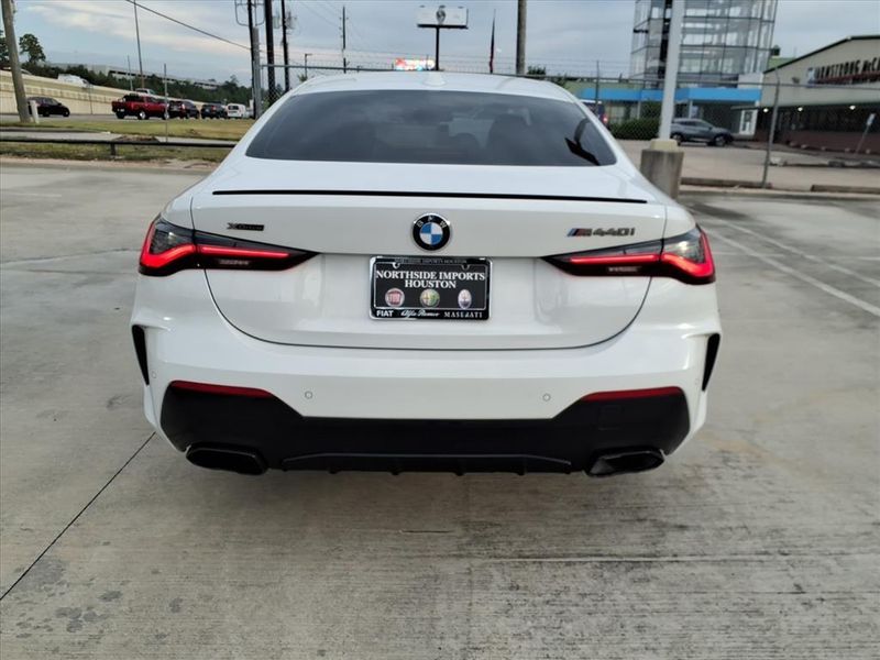 Used 2024 BMW 4 Series M440i xDriveImage 18