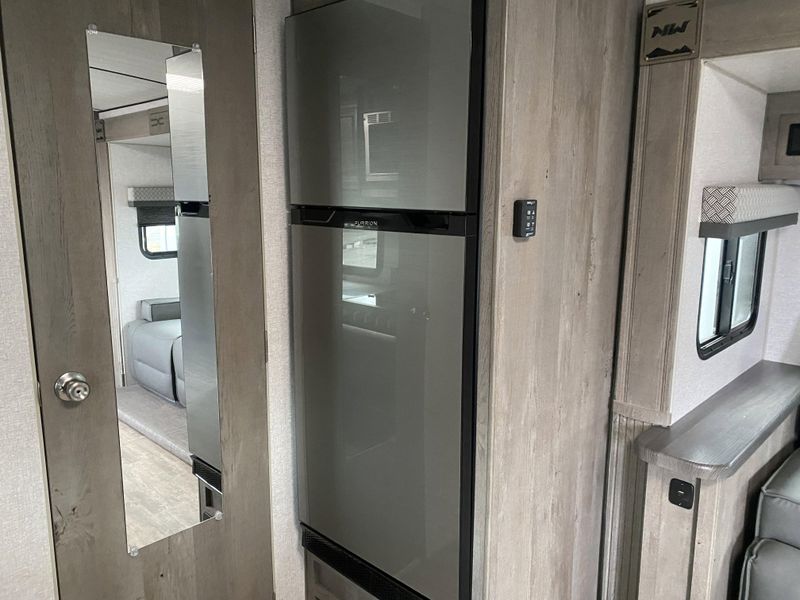 New 2025 NORTHWOOD MFG ARCTIC FOX 25R Image 12