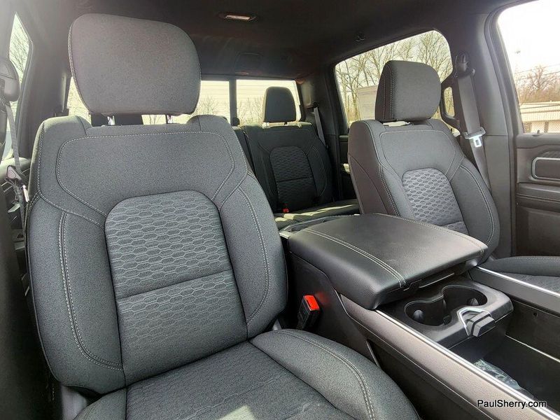 New 2025 RAM 1500 Big Horn Crew Cab 4x4 5