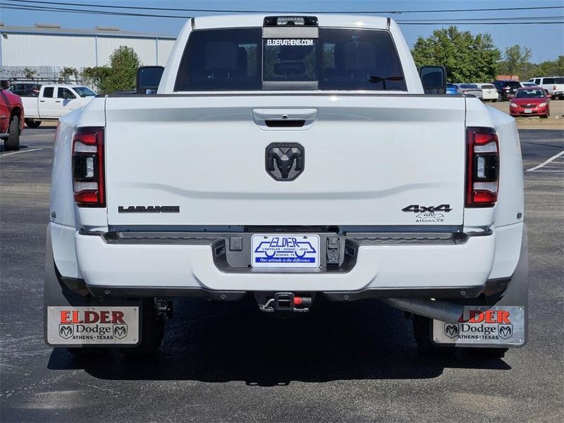 2024 RAM 3500 Laramie Crew Cab 4x4 8