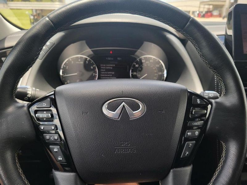 2023 INFINITI QX80 LuxeImage 13