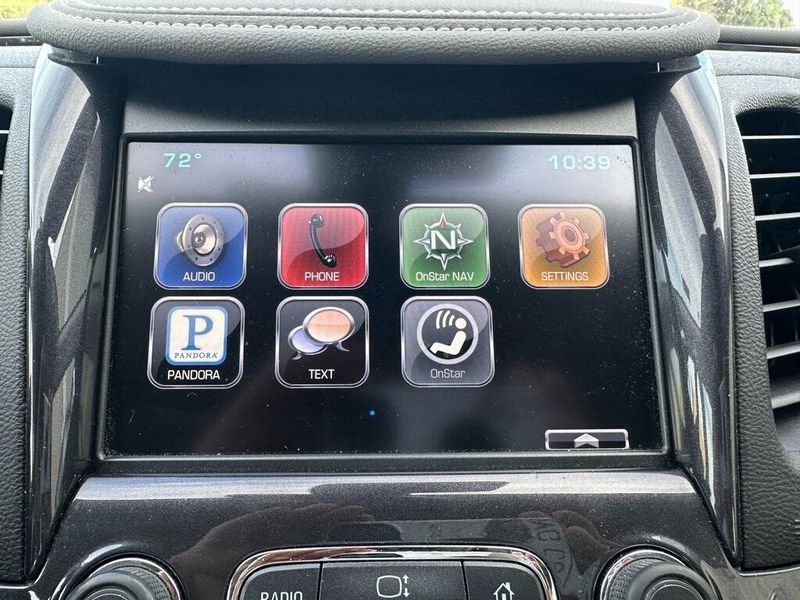 2015 Chevrolet Impala 2LT photo 3