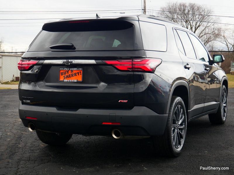 Used 2022 Chevrolet Traverse RS