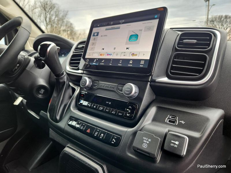 New 2026 RAM Promaster 2500 Slt+ Window Van High Roof 159' Wb