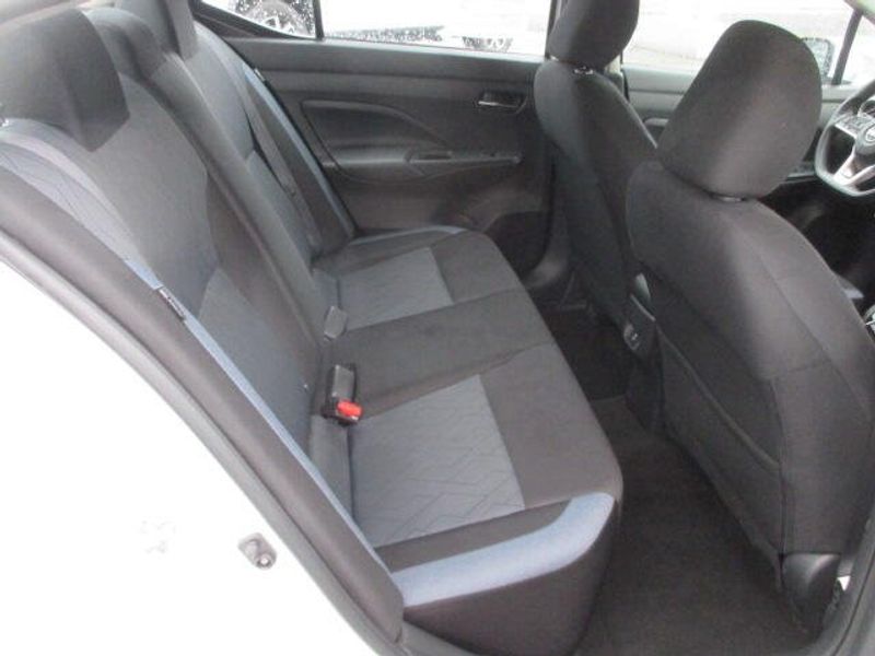 Used 2023 Nissan Versa SVImage 27
