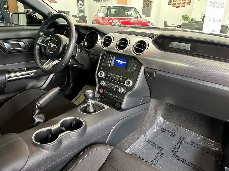 2021 Ford Mustang GTImage 26