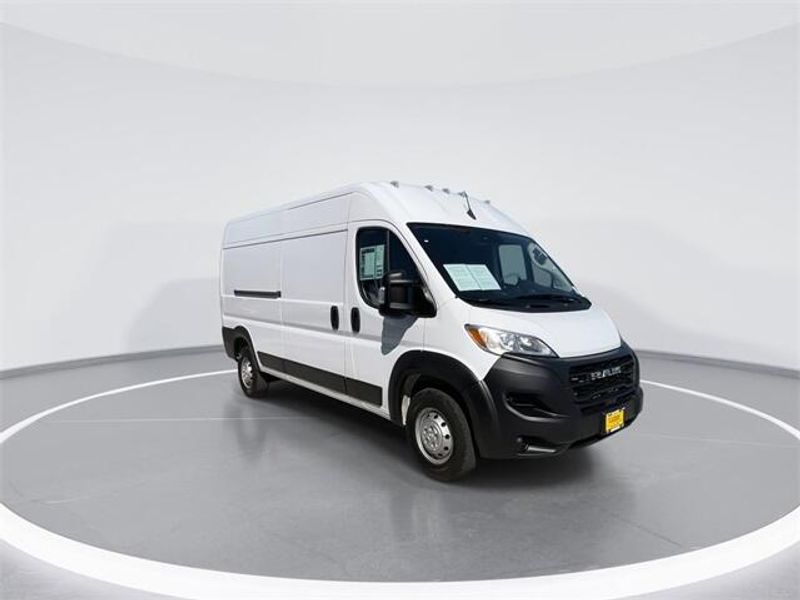 2023 RAM ProMaster 2500 High RoofImage 2