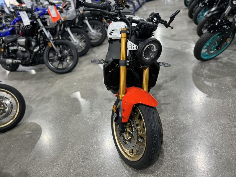 New 2025 Yamaha XSR900 Image 19