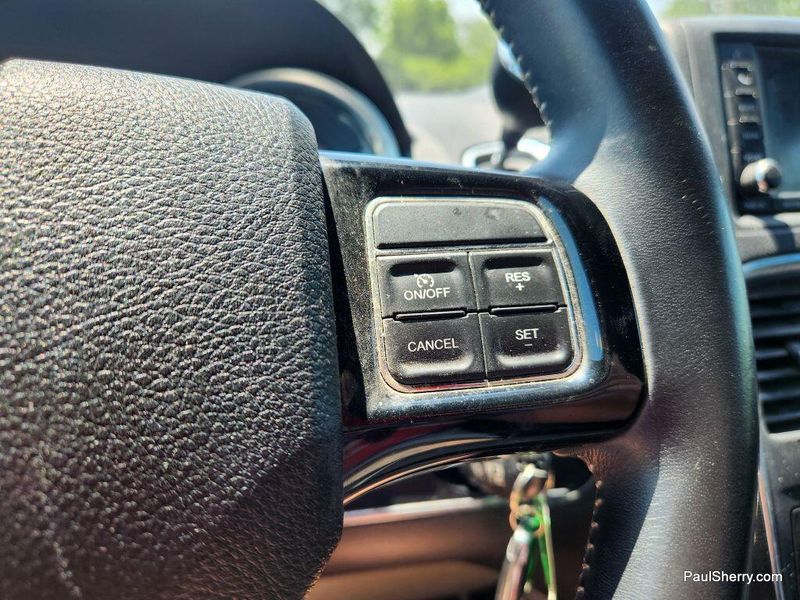 2019 Dodge Grand Caravan SXTImage 33