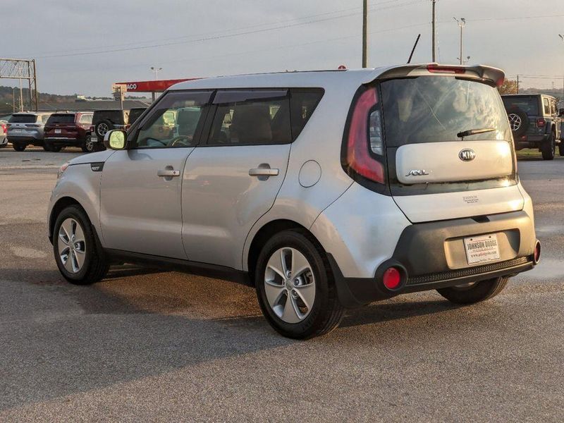 2014 Kia Soul BaseImage 5